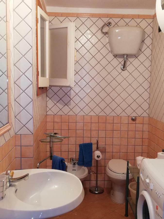 Oleandri Calaverde Sardegna Iun P1641 Pula Dış mekan fotoğraf